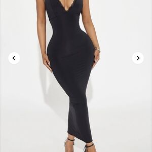 Black V-Neck Lace Trim Bodycon Maxi Dress